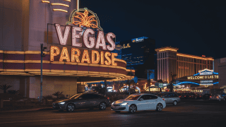 Las Vegas Strip Casino Closes Country Superstar’s Shows